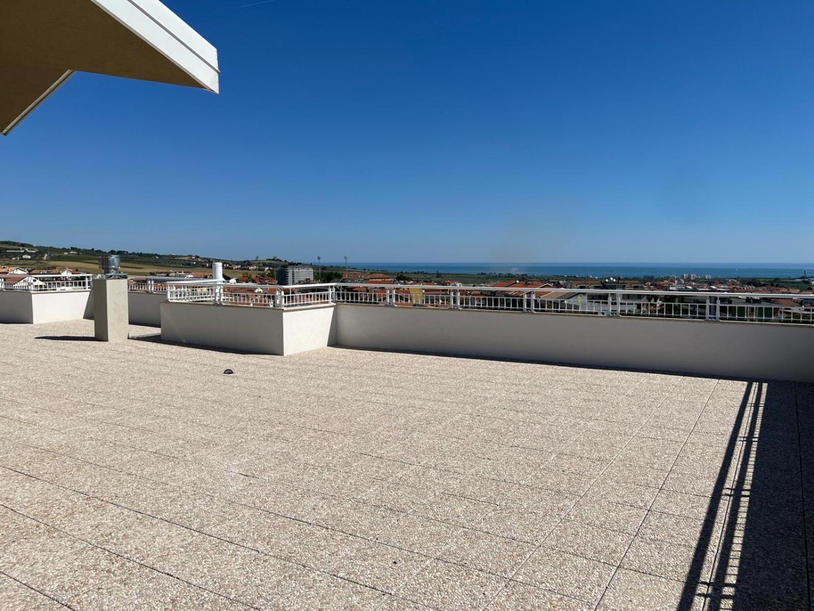 Apartmán Attico Le Rose San Salvo Exteriér fotografie
